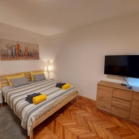 Marconi Apartment ซาเกร็บ ภายนอก รูปภาพ