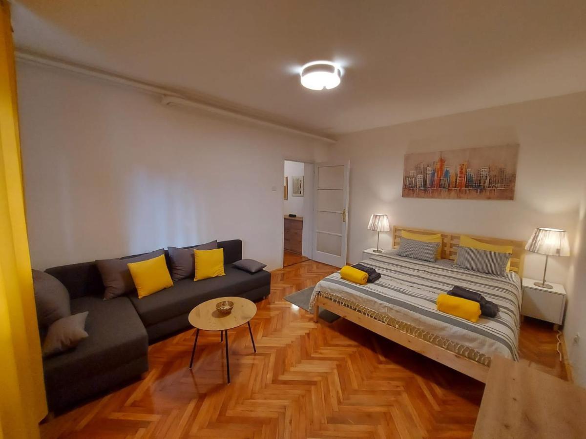 Marconi Apartment ซาเกร็บ ภายนอก รูปภาพ