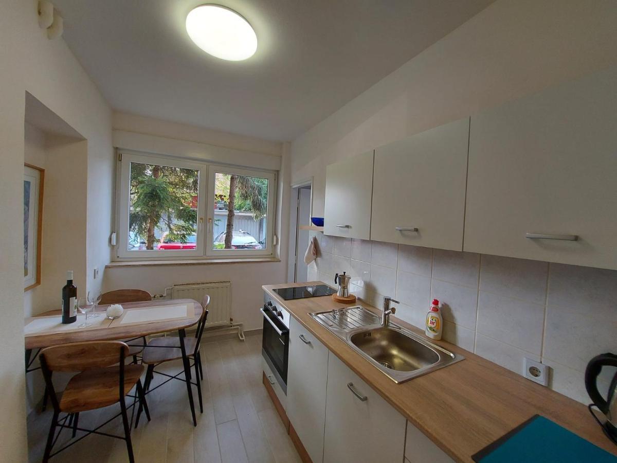 Marconi Apartment ซาเกร็บ ภายนอก รูปภาพ
